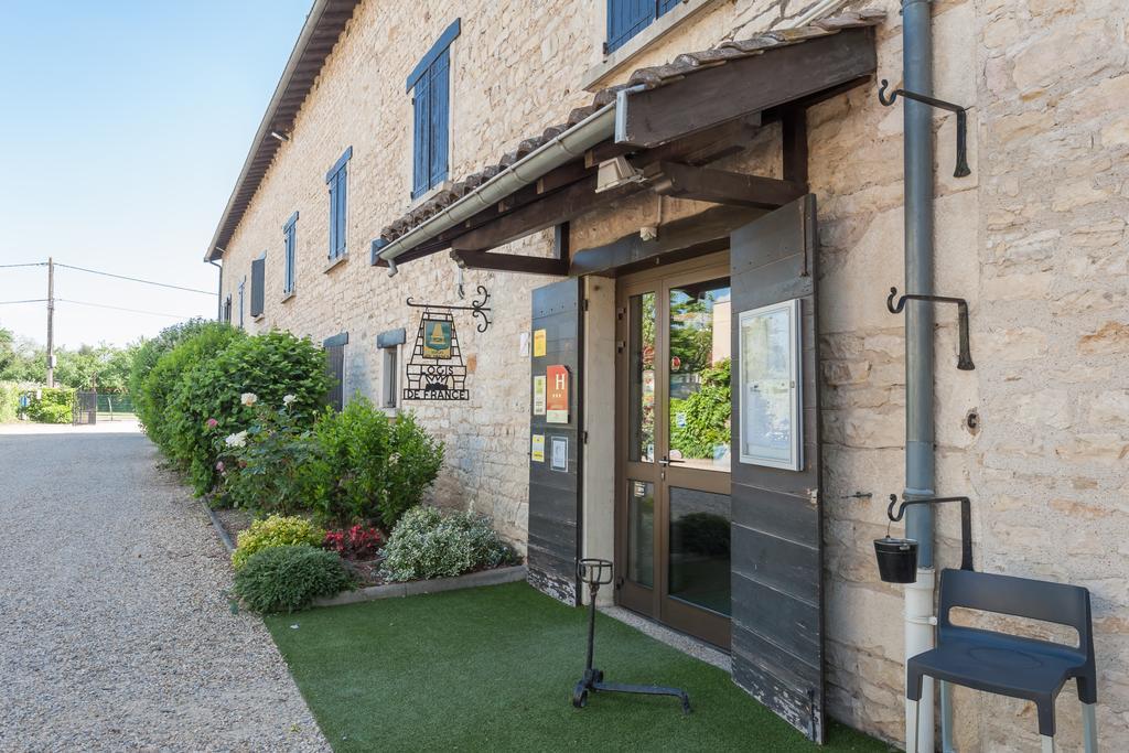 Logis Hotel-Restaurant Saint Romain Anse Exterior foto